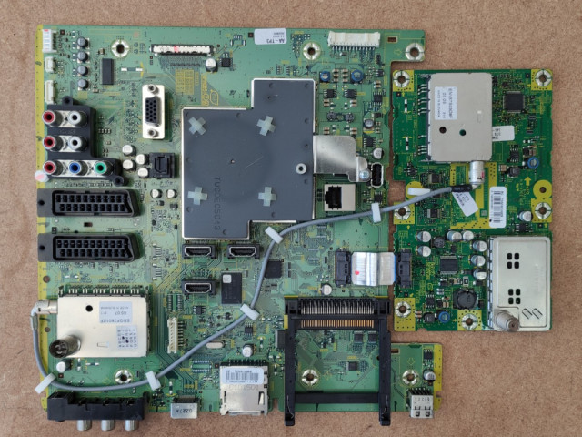 Panasonic TX-L42D26B TNPH0851 TXN/A10QEB LCD Main Board